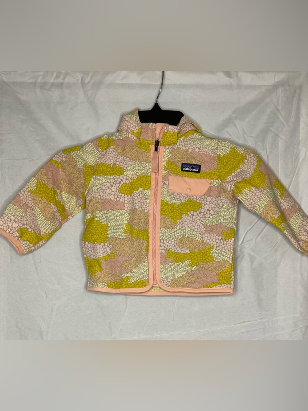 PATAGONIA Girl Baby Baggies hooded Jacket Coat 12-18 month Yellow Pink EUC